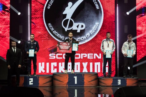 Победа в Чемпионате по Кикбоксингу!
