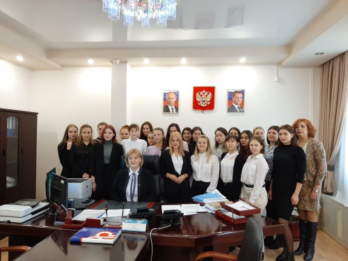 Документоведы-архивисты в Управлении Пенсионного фонда России в г. Нижневартовске