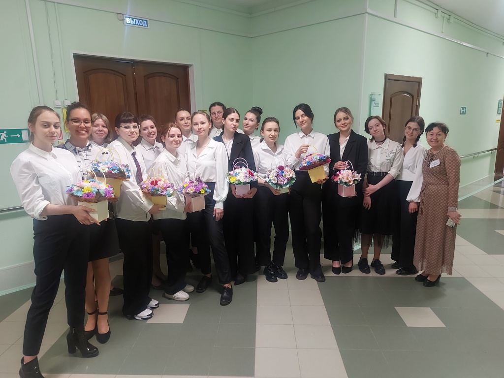 Уже почти специалисты.jpg